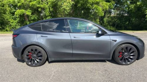 2023 Tesla Model Y 7SAYGDEF5PF897916
