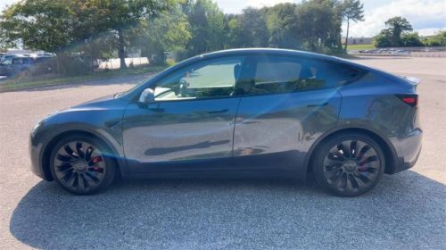 2023 Tesla Model Y 7SAYGDEF5PF897916