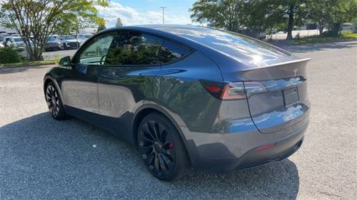 2023 Tesla Model Y 7SAYGDEF5PF897916