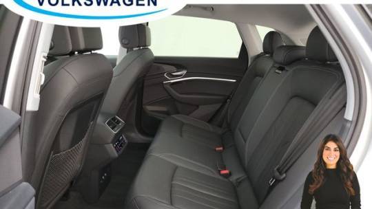 2021 Audi e-tron WA1LAAGE4MB015753