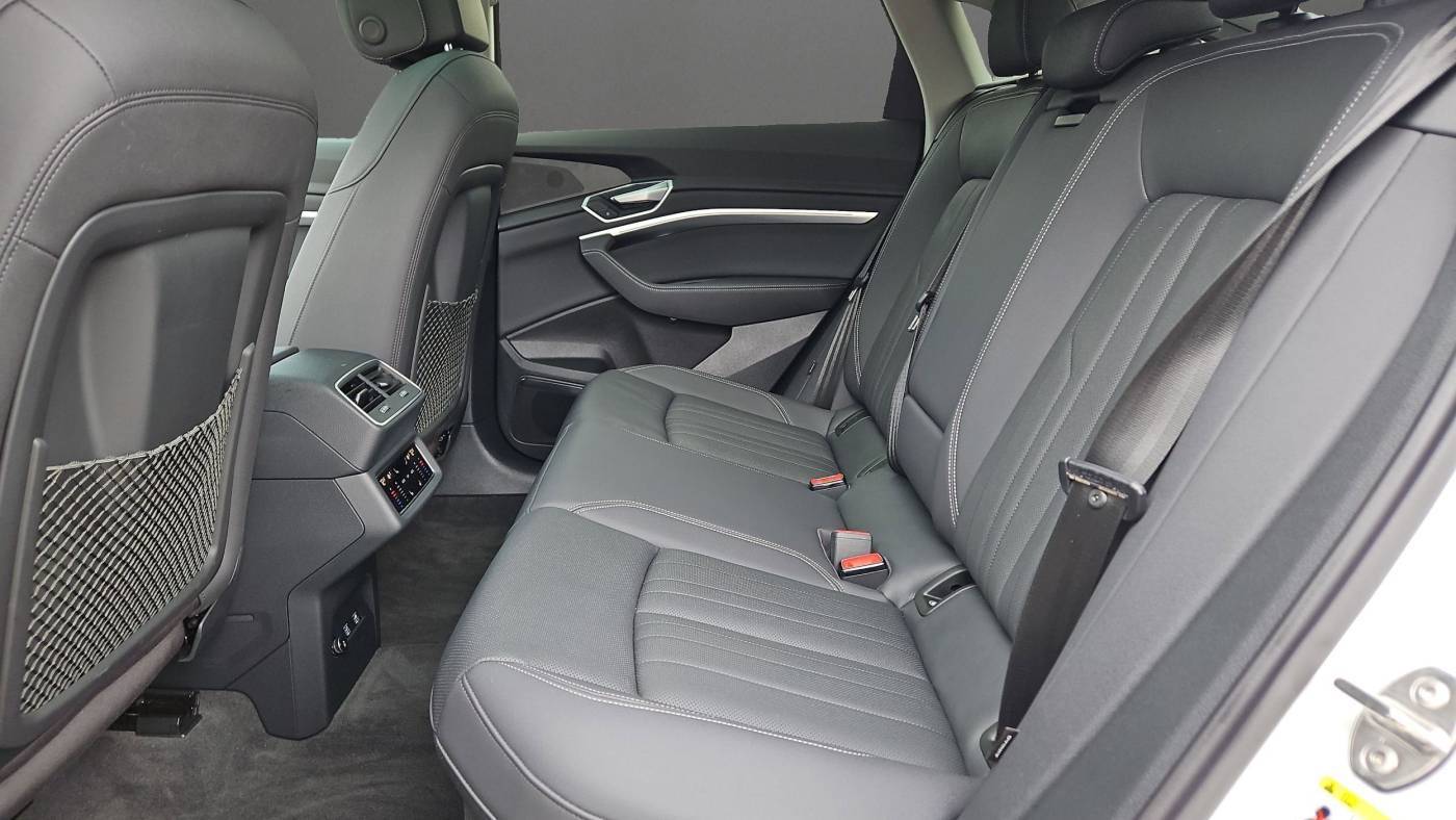 2020 Audi e-tron WA12ABGE0LB033019