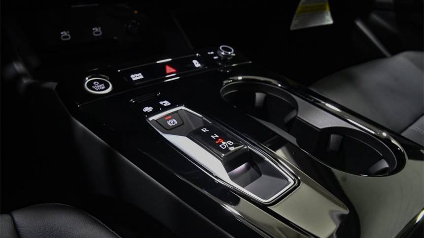2025 Audi Q6 e-tron WA114BGF3SA037100