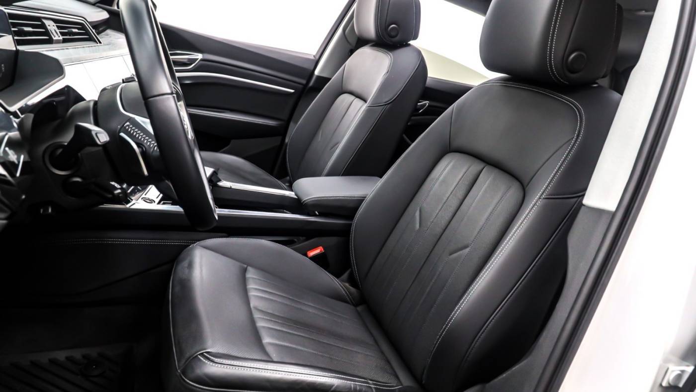 2021 Audi e-tron WA12AAGE6MB023834