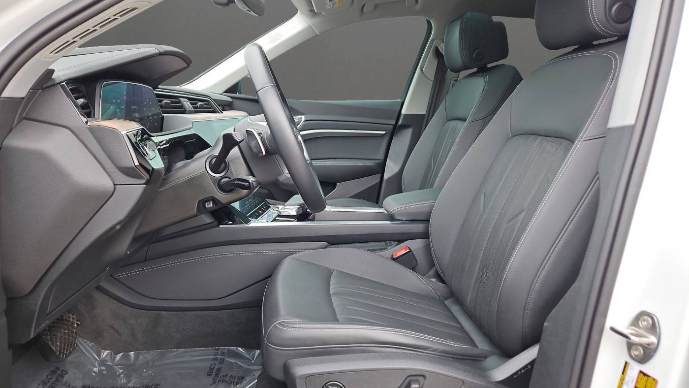 2020 Audi e-tron WA12ABGE0LB033019
