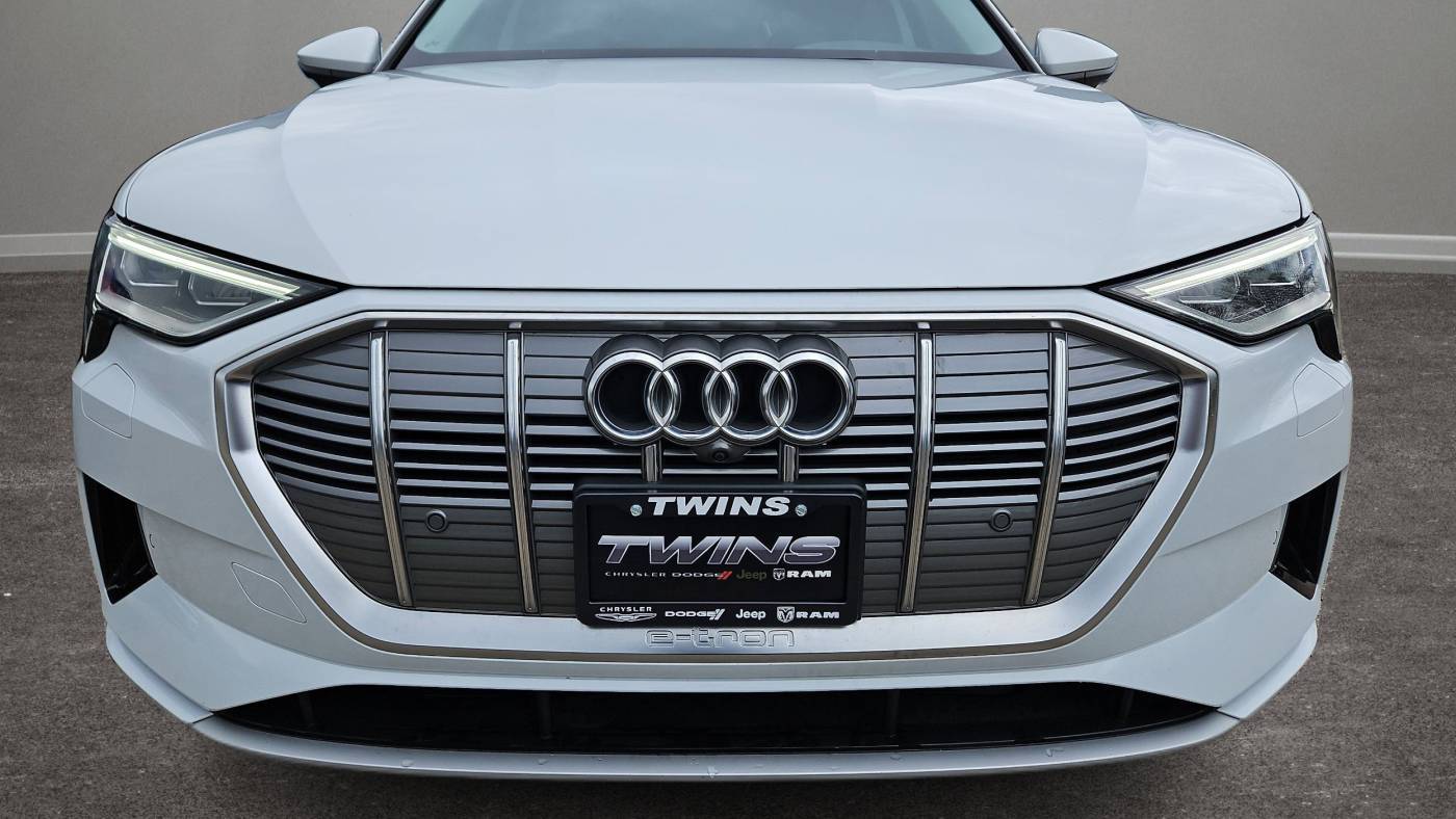 2020 Audi e-tron WA12ABGE0LB033019