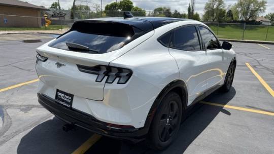 2022 Ford Mustang Mach E 3FMTK2SUXNMA37768