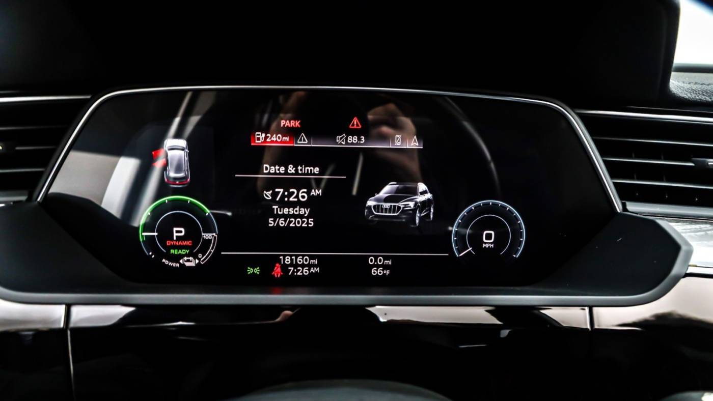 2021 Audi e-tron WA12AAGE6MB023834