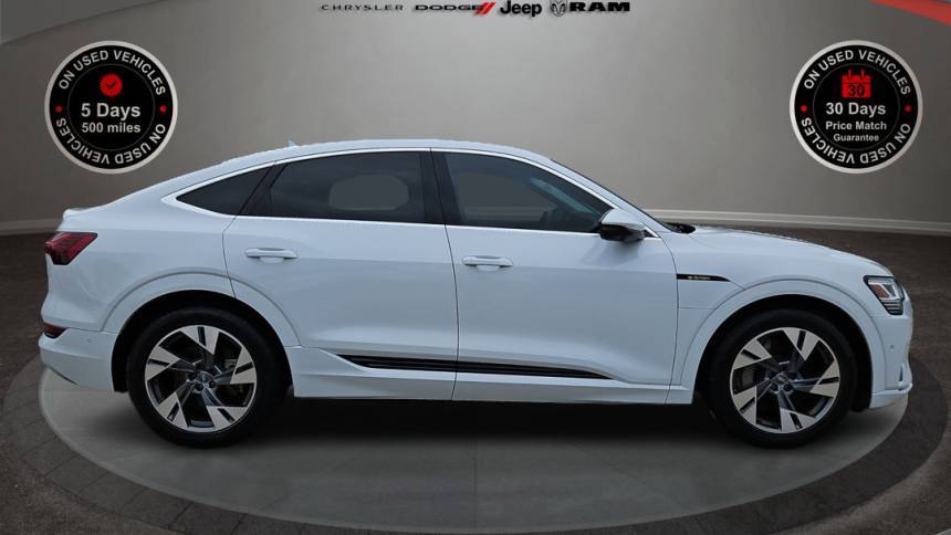2020 Audi e-tron WA12ABGE0LB033019
