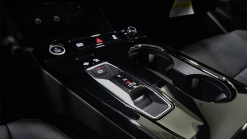 2025 Audi Q6 e-tron WA114BGF3SA037100