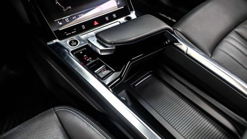 2021 Audi e-tron WA12AAGE6MB023834