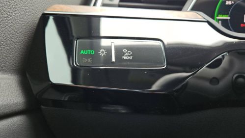 2020 Audi e-tron WA12ABGE0LB033019