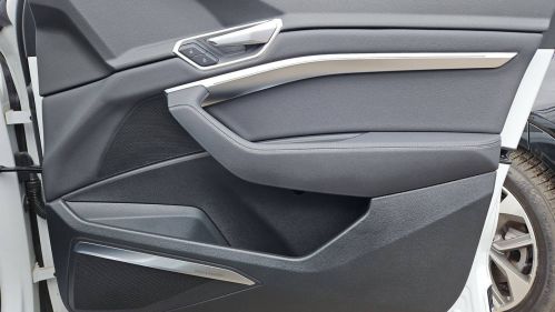 2020 Audi e-tron WA12ABGE0LB033019