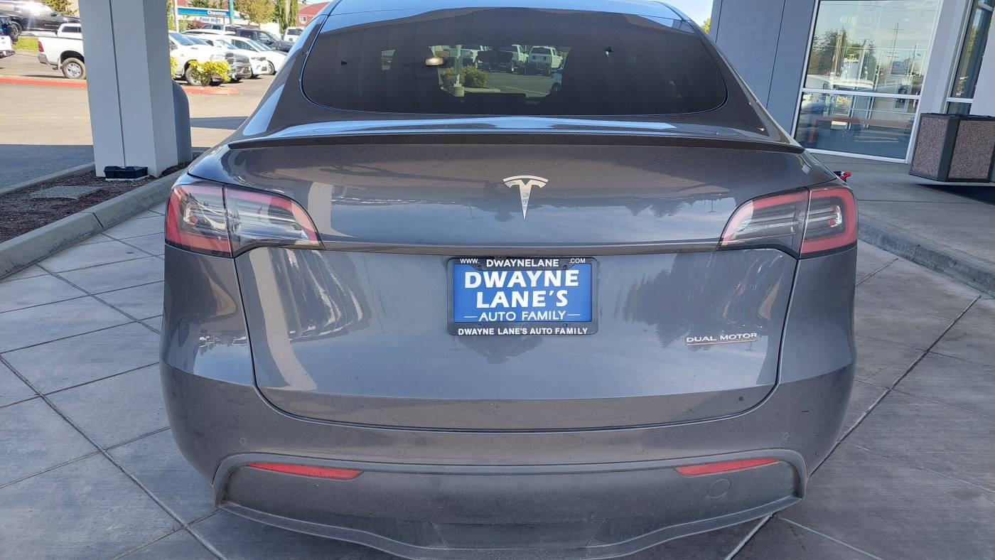 2022 Tesla Model Y 7SAYGDEF3NF515718