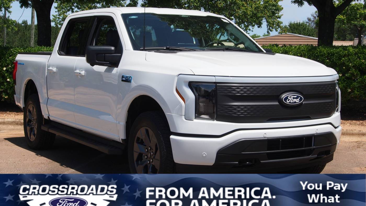 2025 Ford F-150 Lightning 1FTVW3LU9SWG09057