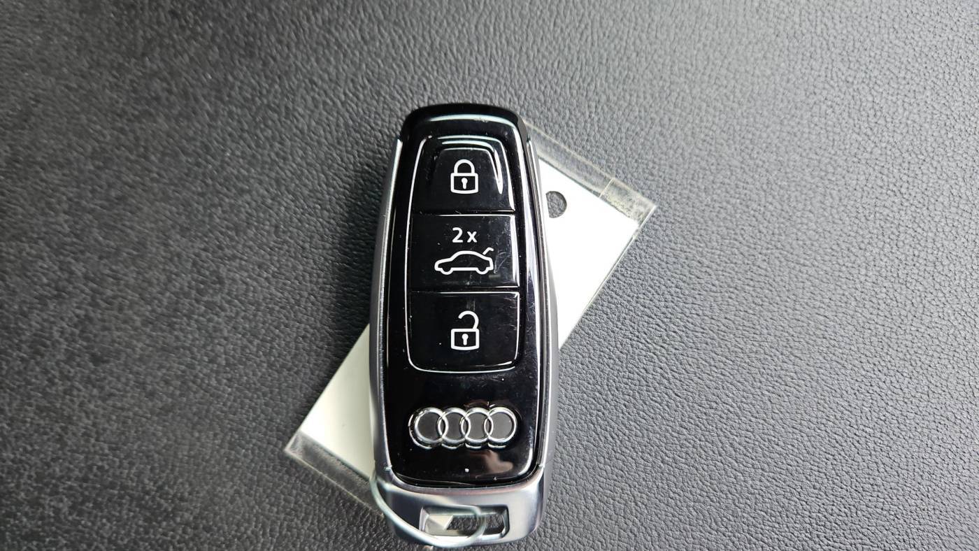 2020 Audi e-tron WA12ABGE0LB033019