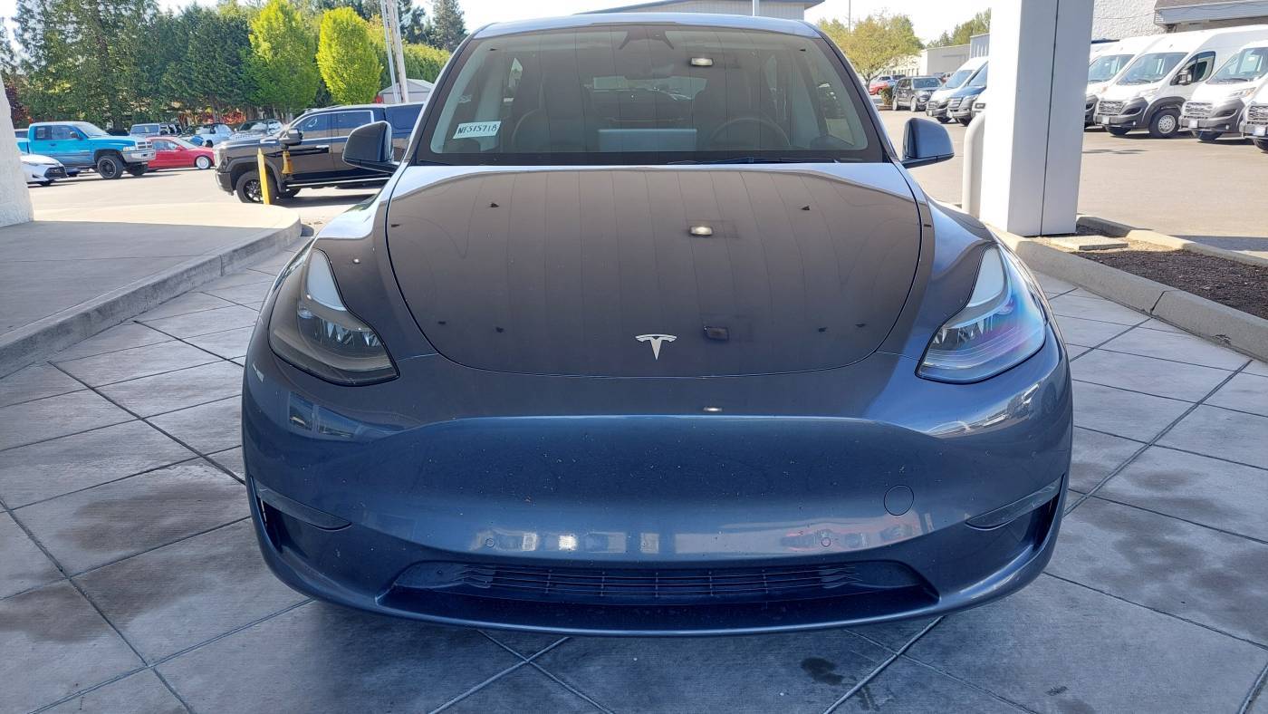 2022 Tesla Model Y 7SAYGDEF3NF515718