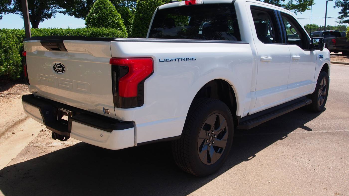 2025 Ford F-150 Lightning 1FTVW3LU9SWG09057