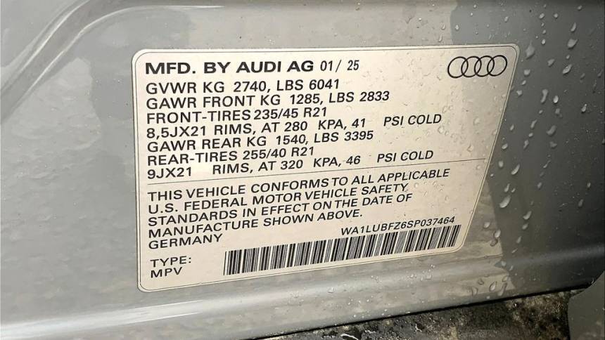 2025 Audi Q4 e-tron WA1LUBFZ6SP037464
