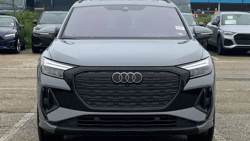 2025 Audi Q4 e-tron WA1LUBFZ6SP037464