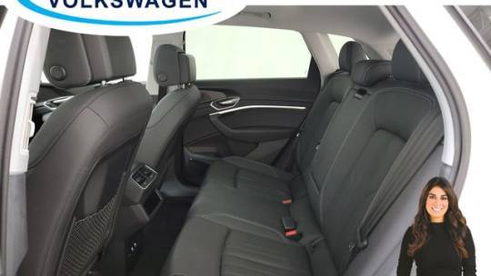 2021 Audi e-tron WA1LAAGE2MB004458