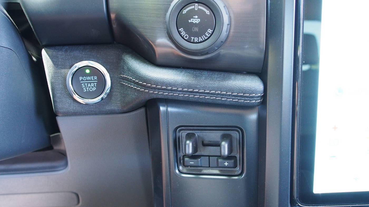2025 Ford F-150 Lightning 1FTVW3LU9SWG09057