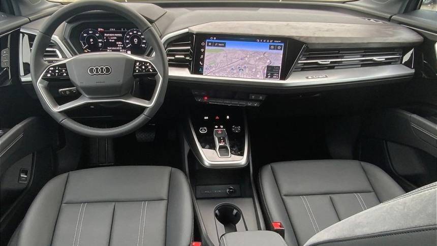 2025 Audi Q4 e-tron WA1LUBFZ6SP037464