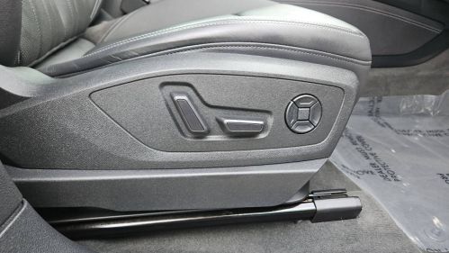 2020 Audi e-tron WA12ABGE0LB033019