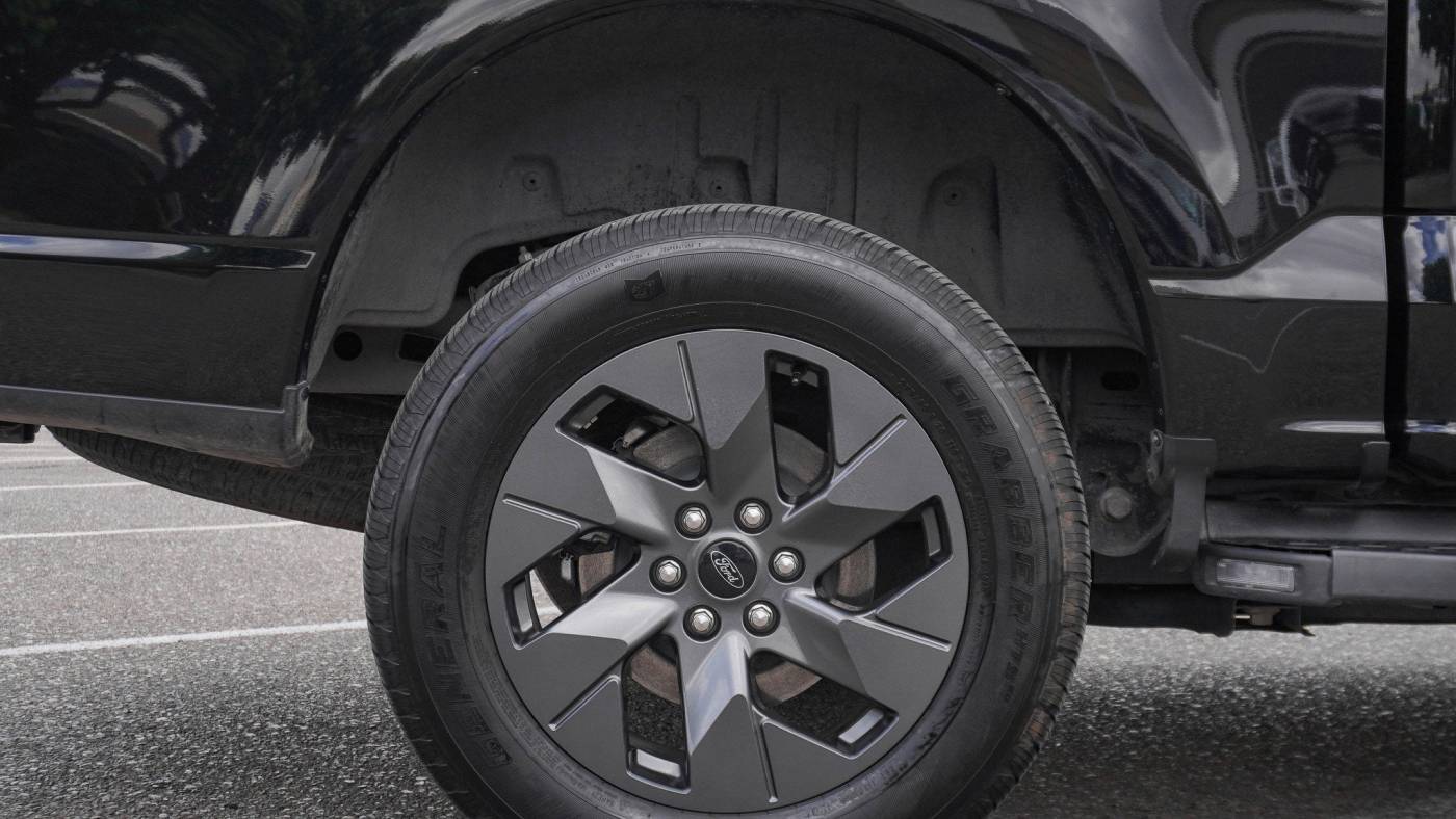 2022 Ford F-150 Lightning 1FTVW1EL2NWG15098