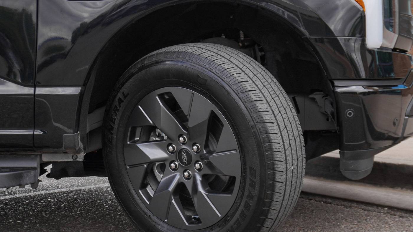 2022 Ford F-150 Lightning 1FTVW1EL2NWG15098