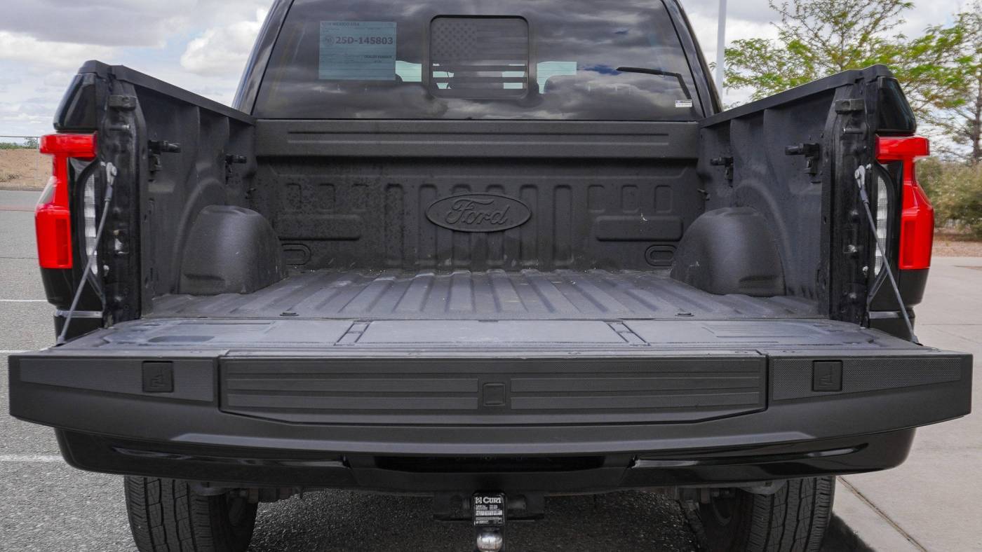 2022 Ford F-150 Lightning 1FTVW1EL2NWG15098