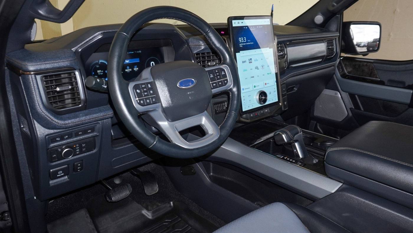 2022 Ford F-150 Lightning 1FTVW1EL2NWG15098