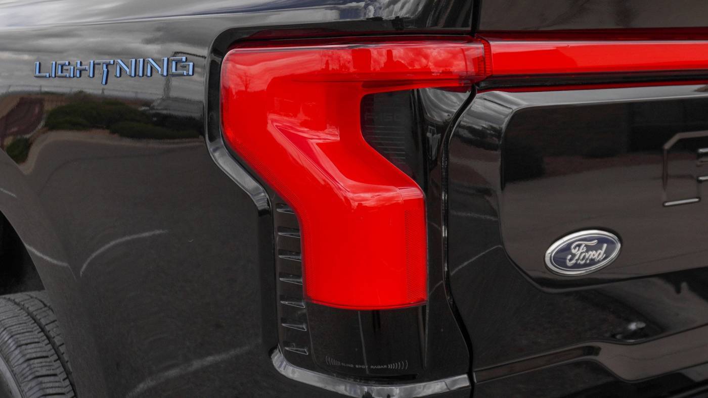 2022 Ford F-150 Lightning 1FTVW1EL2NWG15098