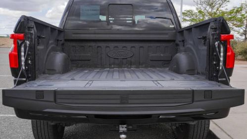 2022 Ford F-150 Lightning 1FTVW1EL2NWG15098