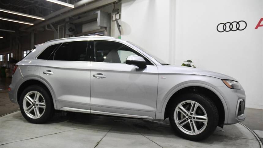 2022 Audi Q5 WA1G2AFY1N2081902