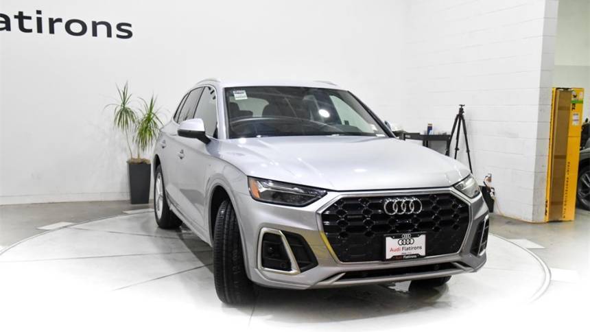 2022 Audi Q5 WA1G2AFY1N2081902