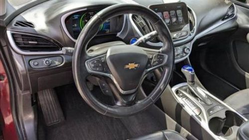 2017 Chevrolet VOLT - Images - 10