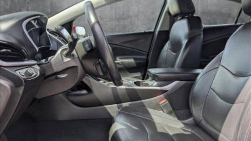 2017 Chevrolet VOLT - Images - 16