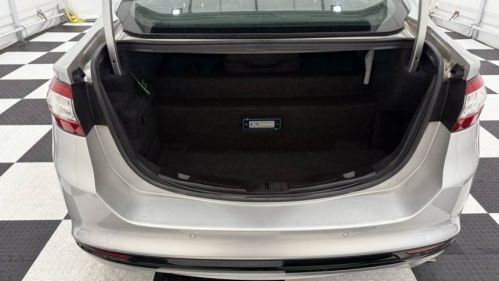 2016 Ford Fusion Energi - Images - 4