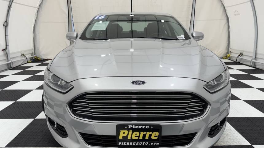2016 Ford Fusion Energi - Images - 7