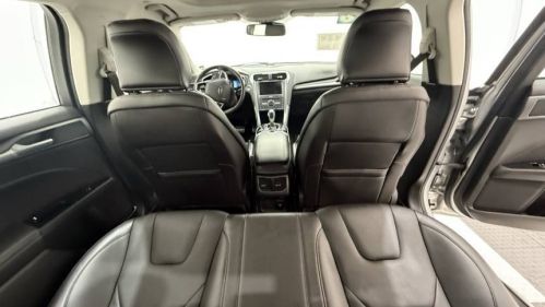 2016 Ford Fusion Energi - Images - 18