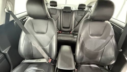 2016 Ford Fusion Energi - Images - 19