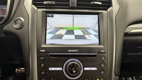 2016 Ford Fusion Energi - Images - 27