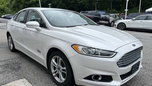2016 Ford Fusion Energi - Images - 5