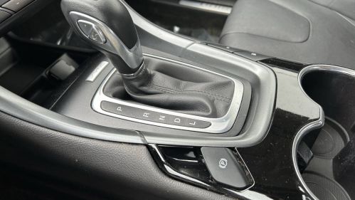 2016 Ford Fusion Energi - Images - 17