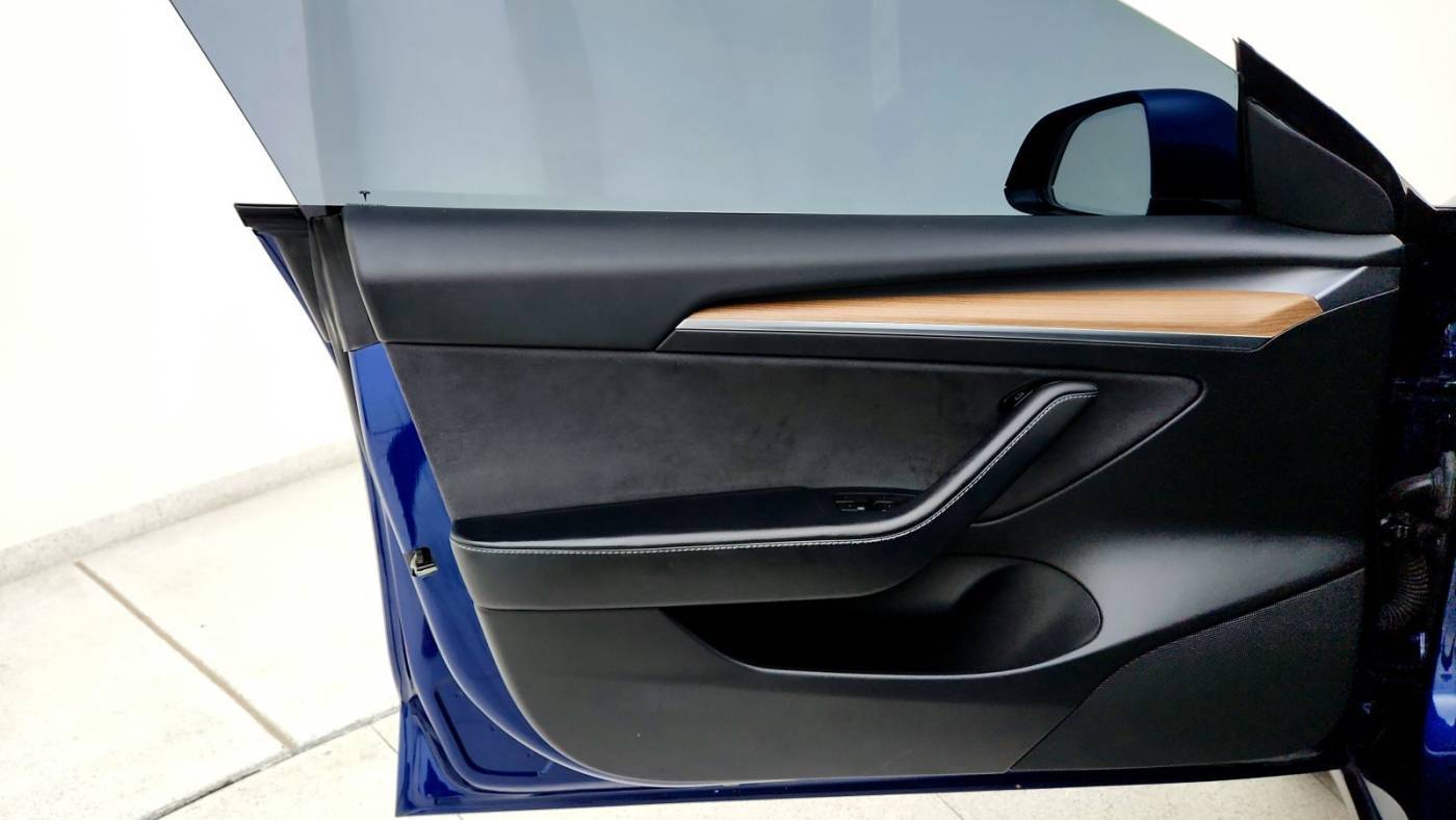 2021 Tesla Model 3 5YJ3E1EA7MF947808