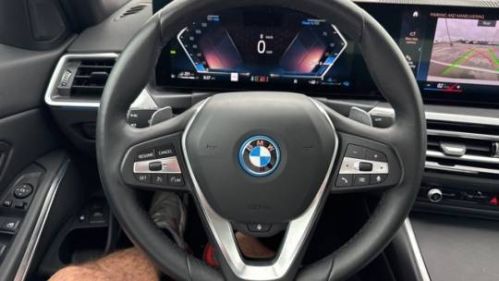 2024 BMW 3 Series - Images - 11