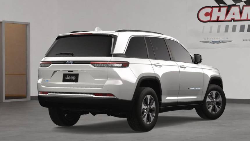 2025 Jeep Grand Cherokee 1C4RJYB61S8698689