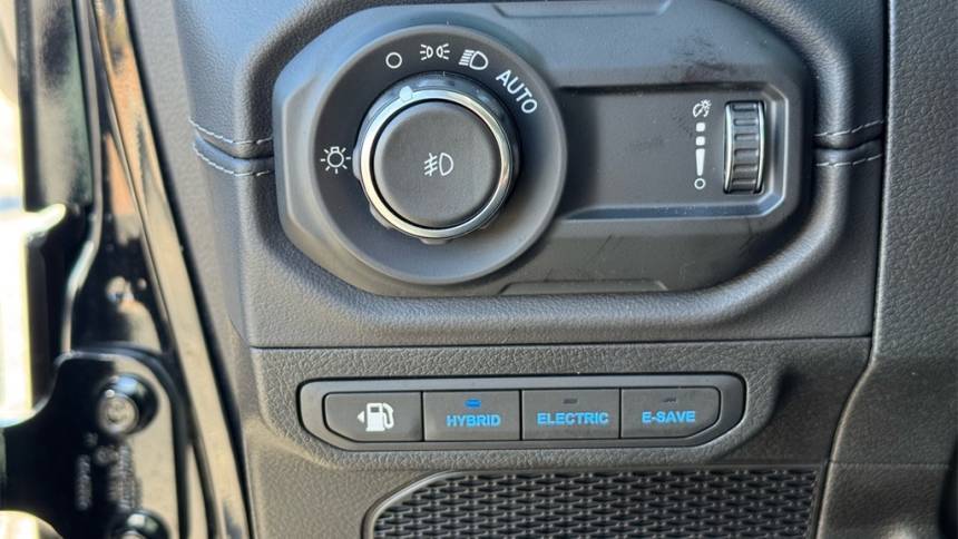 2024 Jeep Wrangler 1C4RJXP6XRW221333