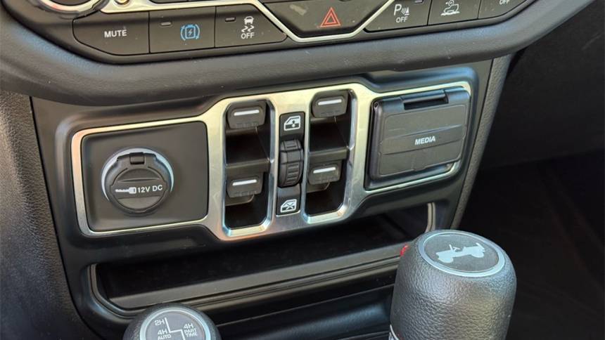 2024 Jeep Wrangler 1C4RJXP6XRW221333