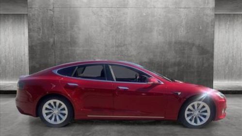 2017 Tesla Model S - Images - 5